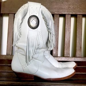 Women’s Vintage Cowboy Boots